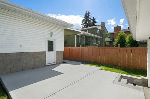 1016 Cannock Place Sw, Calgary, AB 