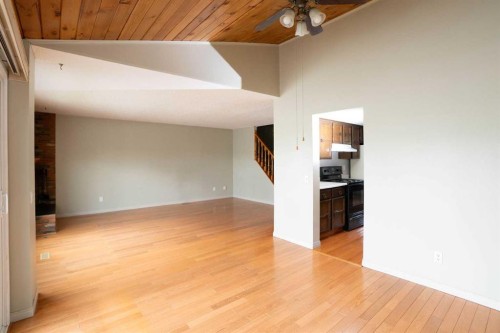30-228 Theodore Place Nw, Calgary, AB 