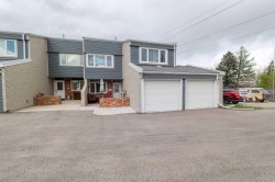 30-228 Theodore Place NW Calgary, AB T2K 5S1