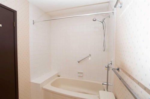 30-228 Theodore Place Nw, Calgary, AB 