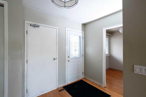 30-228 Theodore Place Nw, Calgary, AB 