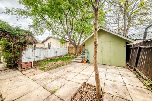 112 Albert Street Se, Airdrie, AB - Outdoor