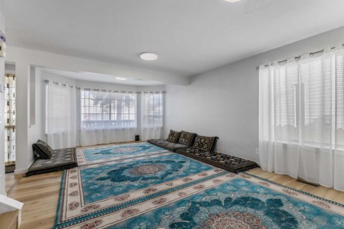 3806 Catalina Boulevard Ne, Calgary, AB - Indoor Photo Showing Bedroom