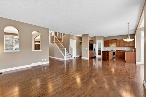 337 Discovery Ridge Boulevard Sw, Calgary, AB - Indoor