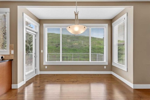 337 Discovery Ridge Boulevard Sw, Calgary, AB - Indoor Photo Showing Other Room