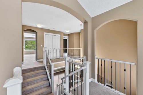 337 Discovery Ridge Boulevard Sw, Calgary, AB - Indoor Photo Showing Other Room
