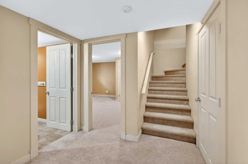 337 Discovery Ridge Boulevard Sw, Calgary, AB - Indoor Photo Showing Other Room