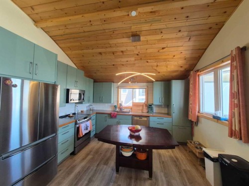 5043-25054 South Pine Lake Road, Rural Red Deer County, AB - Indoor