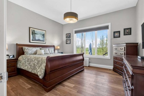 233 Spring Water Close, Heritage Pointe, AB - Indoor Photo Showing Bedroom