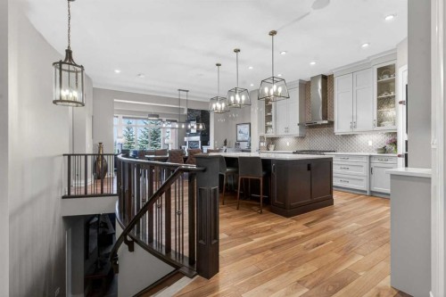233 Spring Water Close, Heritage Pointe, AB - Indoor Photo Showing Kitchen With Upgraded Kitchen