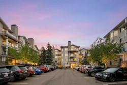 333-369 Rocky Vista Park NWCalgary, AB T3G 5K7