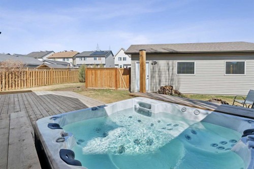 54 Elgin Meadows Green Se, Calgary, AB - Outdoor