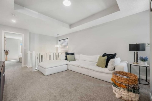 353 Seton Villas Se, Calgary, AB - Indoor