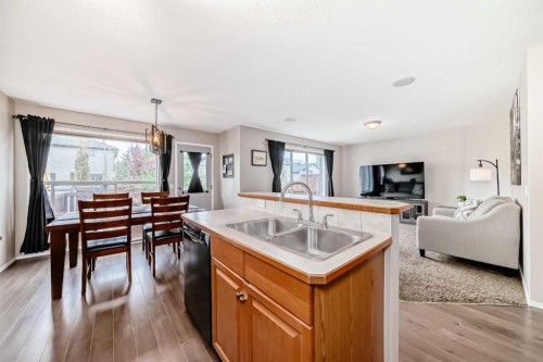 208 Stonegate Crescent Nw, Airdrie, AB - Indoor