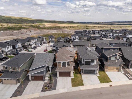 224 Precedence Hill, Cochrane, AB - Outdoor