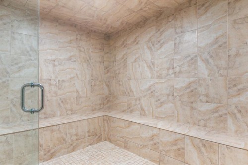 206-30 Cranfield Link Se, Calgary, AB - Indoor Photo Showing Bathroom