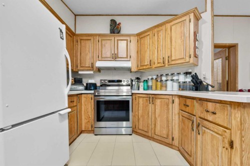 1-3223 83 Street, Calgary, AB 