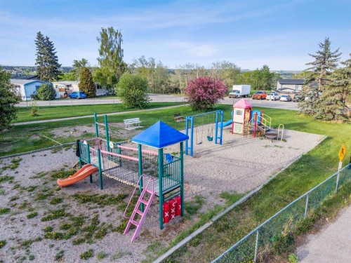 1-3223 83 Street, Calgary, AB 