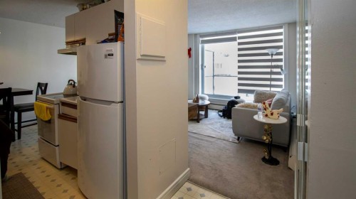 302-1111 15 Avenue Sw, Calgary, AB - Indoor
