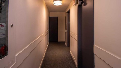 302-1111 15 Avenue Sw, Calgary, AB - Indoor Photo Showing Other Room
