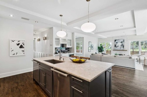 3237 7 Street Sw, Calgary, AB - Indoor Photo Showing Kitchen With Upgraded Kitchen