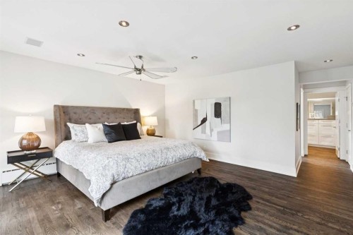 3237 7 Street Sw, Calgary, AB - Indoor Photo Showing Bedroom