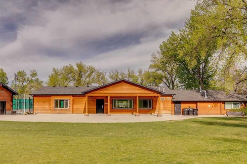 3237 7 Street Sw, Calgary, AB - Outdoor