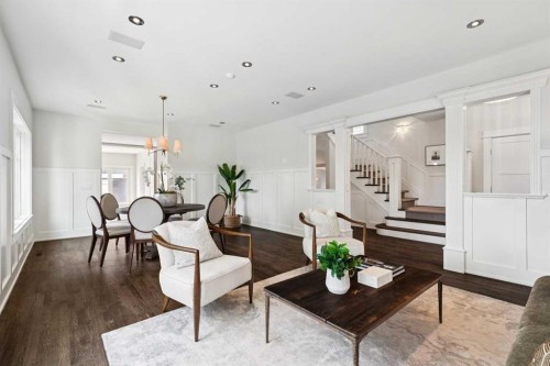 3237 7 Street Sw, Calgary, AB - Indoor Photo Showing Living Room