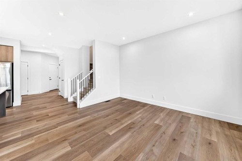 226 Greystone Boulevard, Cochrane, AB - Indoor Photo Showing Other Room