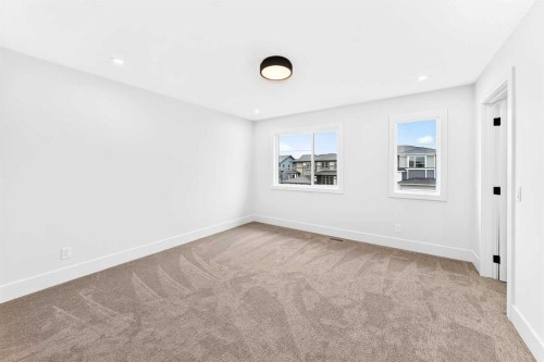 226 Greystone Boulevard, Cochrane, AB - Indoor Photo Showing Other Room