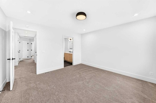 226 Greystone Boulevard, Cochrane, AB - Indoor Photo Showing Other Room