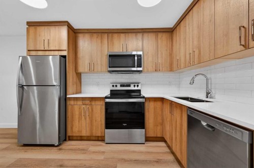 8124 47 Avenue Nw, Calgary, AB 