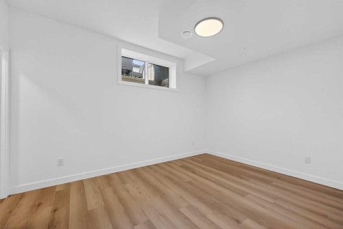 8124 47 Avenue Nw, Calgary, AB 