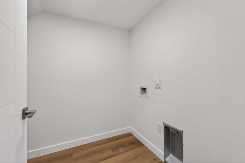 8124 47 Avenue Nw, Calgary, AB 
