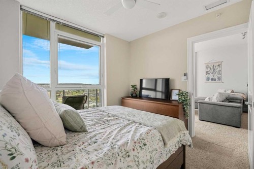 1808-55 Spruce Place Sw, Calgary, AB - Indoor Photo Showing Bedroom