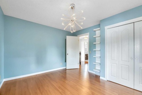 37 Shawbrooke Bay Sw, Calgary, AB - Indoor Photo Showing Other Room