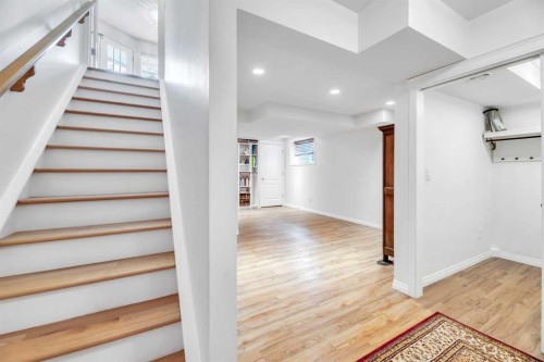 37 Shawbrooke Bay Sw, Calgary, AB - Indoor Photo Showing Other Room