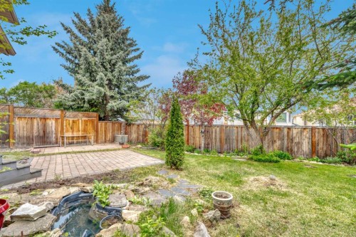 37 Shawbrooke Bay Sw, Calgary, AB - Outdoor