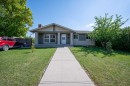 139 Maitland Road Ne, Calgary, AB  - Outdoor With Facade 