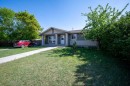 139 Maitland Road Ne, Calgary, AB  - Outdoor 