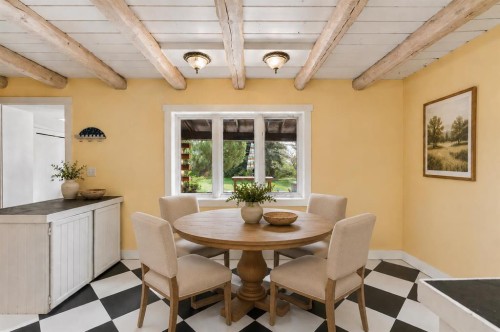 261074 Township Road 262, Rural Rocky View County, AB - Indoor Photo Showing Dining Room