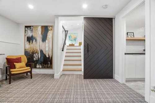 815 120 Avenue Se, Calgary, AB - Indoor Photo Showing Other Room