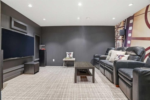 815 120 Avenue Se, Calgary, AB - Indoor