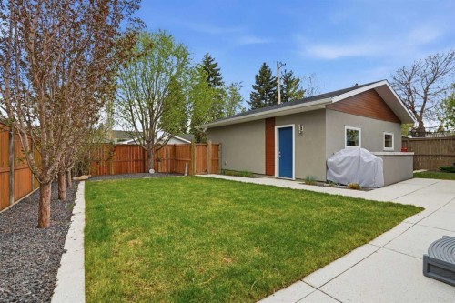 815 120 Avenue Se, Calgary, AB - Outdoor