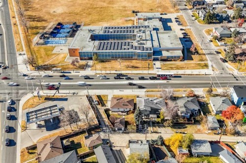 3452 37 Street Sw, Calgary, AB - Outdoor With View