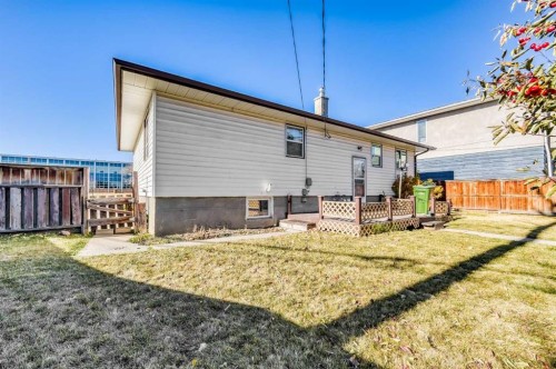 3452 37 Street Sw, Calgary, AB - Outdoor
