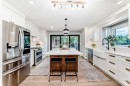 96 Coach Gate Way Sw, Calgary, AB 