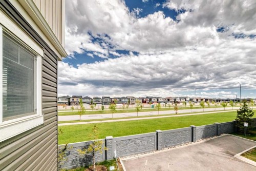 310 Skyview Ranch Grove Ne, Calgary, AB 