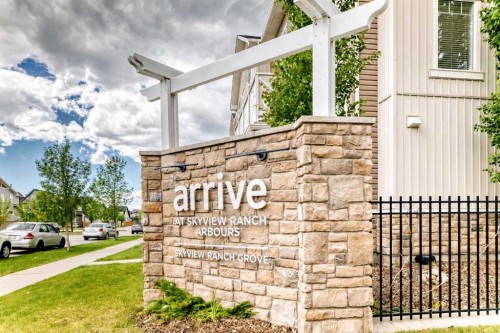310 Skyview Ranch Grove Ne, Calgary, AB 