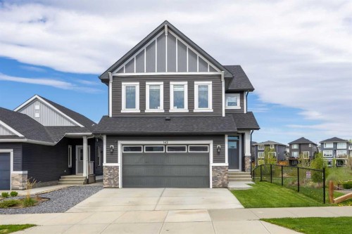 142 Sandstone Drive  Okotoks, AB T1S 5R8